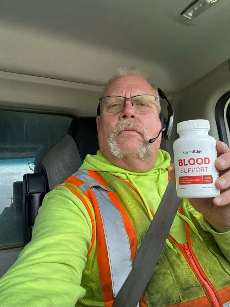 David R. with his morning GlycoEdge routine